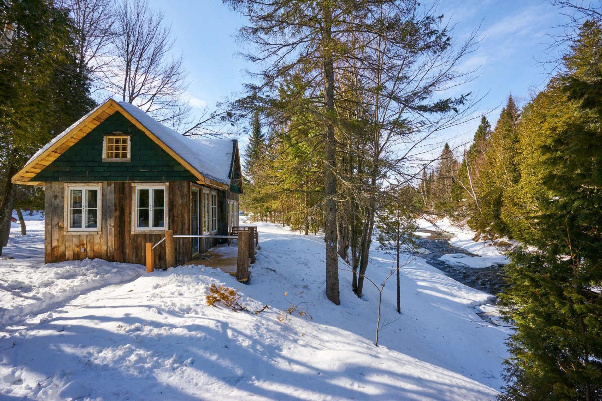 Le Baluchon Eco-Villegiature Saint-Paulin Buitenkant foto