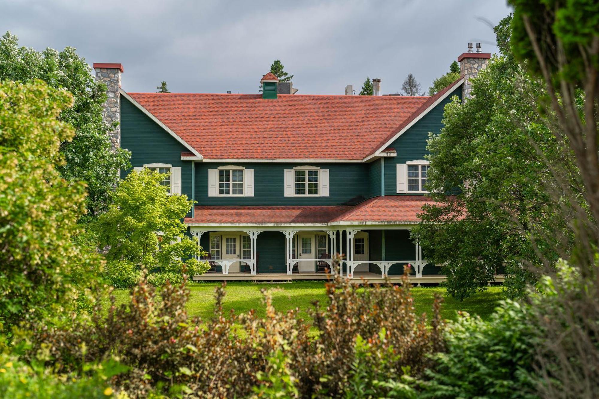 Le Baluchon Eco-Villegiature Saint-Paulin Buitenkant foto